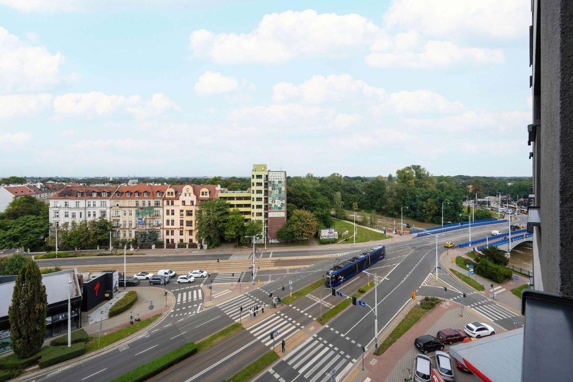 Bright With Air Conditioning Near Zoo By Renters * Breslavia