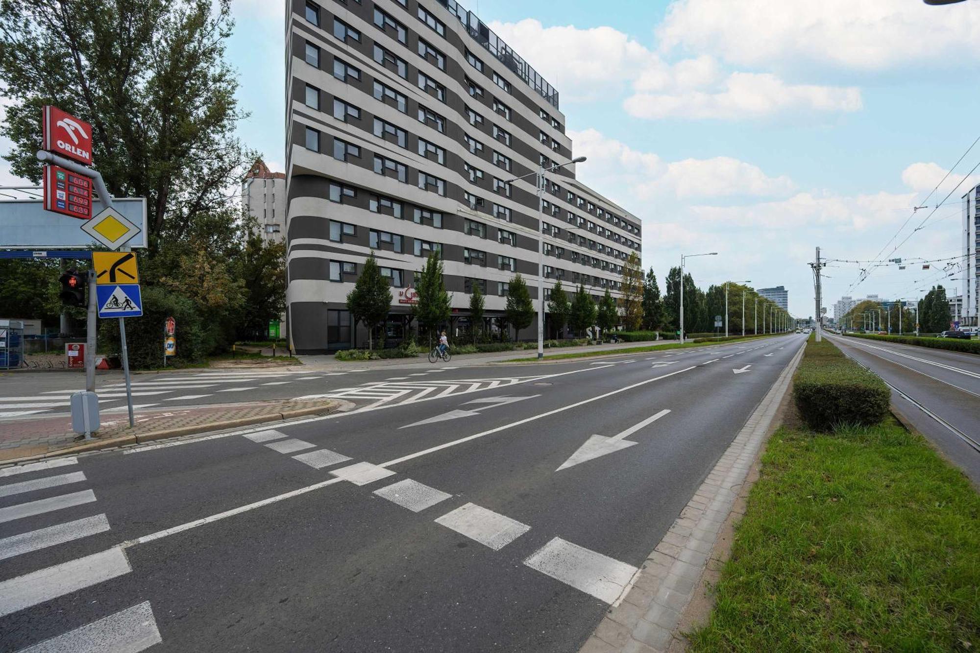 Apartamento Bright With Air Conditioning Near Zoo By Renters